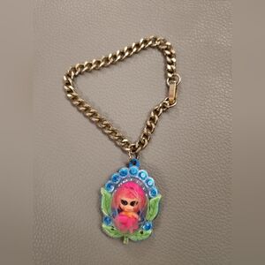 Vintage 1967 MATTEL flower JEWELRY Liddle Kiddle HEART BRACELET DOLL in LOCKET